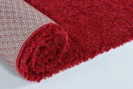 Rood hoogpolig vloerkleed of karpet Celebes 1000  